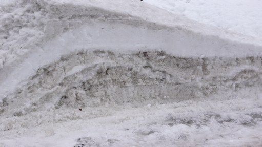 Coupe, on voit bien les différentes tempêtes qui s'empilent